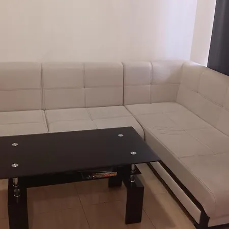 Appartamento двустаен 